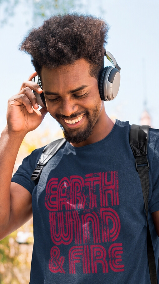 EARTH WIND AND FIRE