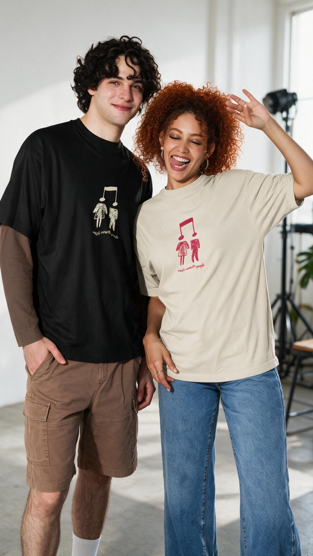 MUSIC CONECTS PEOPLE - Oversized